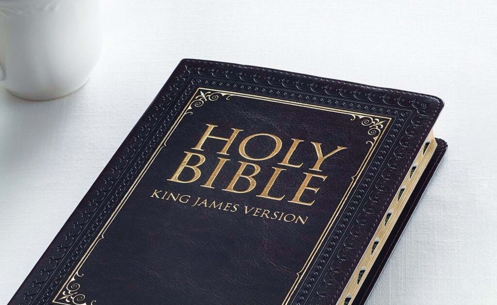 kjv king jame version bible english 1611 Matthew 5-7 Matthew 13:44 Matthew 22:39 Matthew 28:19